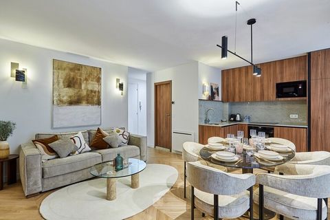 Welkom in ons fantastische appartement met 2 slaapkamers en airconditioning, op een zeer goede locatie in het hart van Parijs. Ontdek onze elegante, moderne accommodatie, smaakvol ingericht door professionals en volledig uitgerust. Halverwege de Opér...