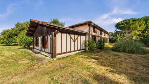 Maison de caractère avec grange et four à pain  1 ha de nature