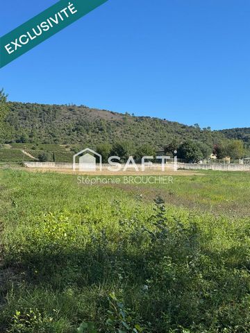 Terrain constructible 900m²