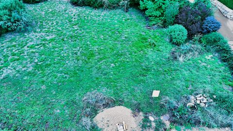 Savigny, hameau de Murcier, belle parcelle à bâtir de 633 m² pour 2 maisons jumelées avec Permis de Construire déjà accepté !!!!