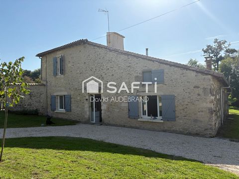 Propriété équestre de 175 m² – Au cœur de la campagne, sans vis-à-vis à environ 30 mins autour de Niort Cette charmante propriété équestre de 175 m² habitables vous séduira par son environnement paisible, sans aucun voisin, et ses plus de 6 hectares ...