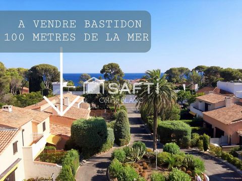 Situé dans un cadre exceptionnel, Bastidon à 100 m des criques et à proximité des commerces de Boulouris et de sa gare
