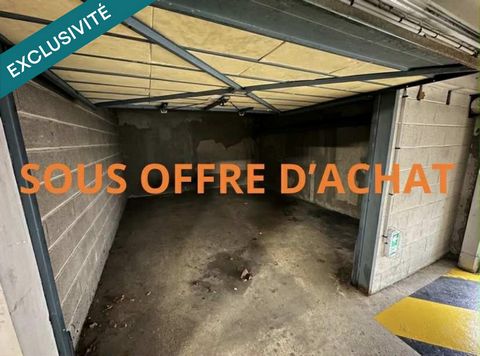 Box fermé en sous-sol – Environ 20 m² – Reims