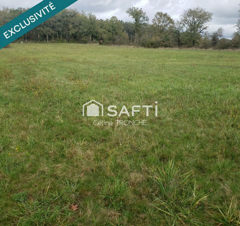 Terrain constructible plat proche A20
