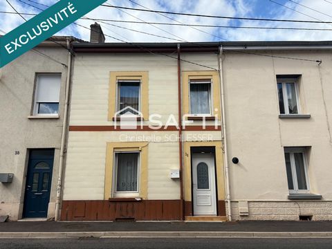 Maison mitoyenne 85 m2 avec deux chambres, agréable terrasse et jardin