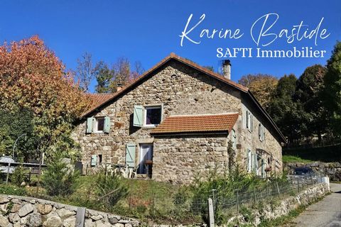 Belle maison en pierres avec dépendance