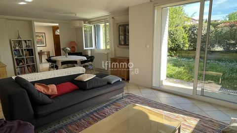 Belle villa avec 5 chambres, au calme, jardin 765 m²