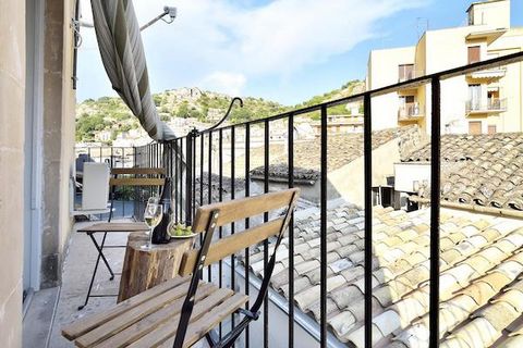 Characteristic townhouse in the heart of Modica, a town listed in 2002 as UNESCO World Heritage site. The 2-storey home has been recently restored and converted as Rooms Rental (similar to B&B) consisting of 3 bedrooms with a balcony and ensuite bath...