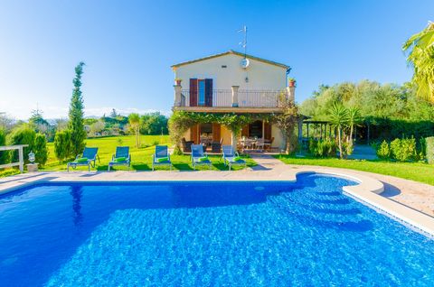 This idyllic place in the Mallorcan countryside will allow you to discover the beauty and comfort needed for an unforgettable vacation. It has capacity for 8 people. The property is completely fenced and boasts a large garden area with lawn, trees an...