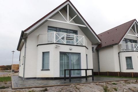 In Hardelot - Equihen you can choose from two types of accommodation: apartments and holiday homes. The apartments, which were completed in 2015, are situated in several buildings (low-rise, max. three floors) at the beginning of the park. You can ch...