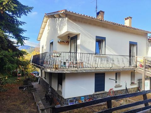 Dpt Pyrénées Orientales (66), à vendre VERNET LES BAINS maison P5 de 116 m² - Terrain de 375,00 m²
