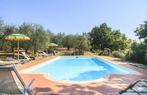 The complex lies in the heart of the Tuscan countryside, amidst olive trees and oak woods, and is located just 3 km from Colle di Val d'Elsa, at a distance of 13 km from San Gimignano, 15 km from Siena and 45 km from Florence. It was built in the 80'...