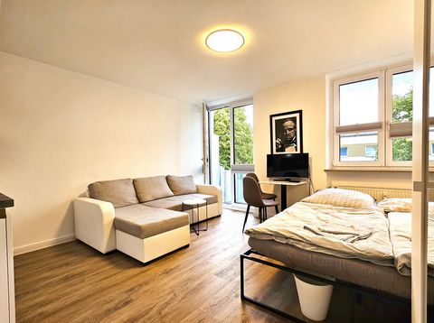 Apartment: 1-room apartment with balcony in the center of Germering. The public transport (S-Bahn) station is within 5 minutes walking distance. From there you can reach Munich main station in 20 minutes. First occupancy after major renovation and mo...