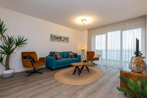This ground floor apartment is located on the ground floor in the small-scale Vista Maris apartment complex, at the head of Sint-Annaland. From the garden you have a beautiful view of the Oosterschelde where every now and then a sailing boat appears ...