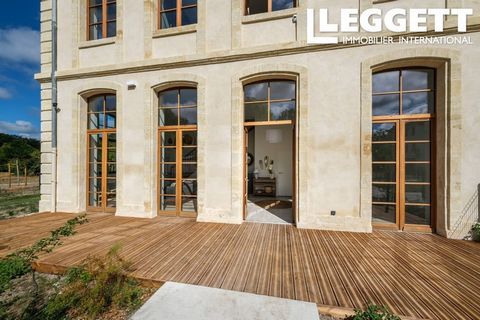 A25900SLI33 - This 3 bedroom duplex home is located at one end of a completely renovated Château in Gradignan, 9km from the center of Bordeaux. This unique property offers the character of a beautiful stone building as well as all the guarantees of a...