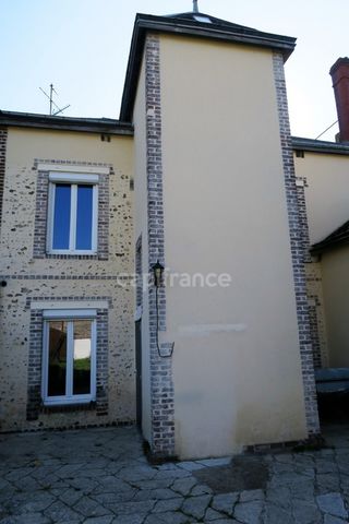 Dpt Loir et Cher (41), à Droué maison P6 de 153 m² - Terrain de 265,00 m²