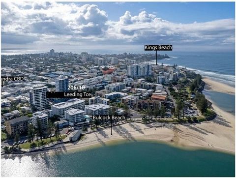 This stylish one bedroom apartment is directly opposite Bulcock beach Caloundra QLD. With 77 square metres , this apartment is the perfect size for anyone looking to enjoy the coastal lifestyle without compromising on luxury. Perfect for a weekend ge...