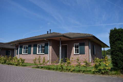 Recreatiepark De Boshoek op de Veluwe is een vakantiepark voor jong en oud. Onze faciliteiten zijn zeer kindvriendelijk en we hebben legio mogelijkheden voor vertier! Denk aan een sportpark met interactieve voetbalmuur of diverse speeltuinen van groo...