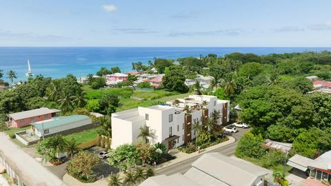 Maak kennis met Alora, een boeiend toevluchtsoord genesteld in de serene schoonheid van Barbados. Deze prachtige luxe ontwikkeling, bestaande uit slechts 10 eenheden, nodigt u uit om te genieten van de essentie van Caribische elegantie. Elke unit van...