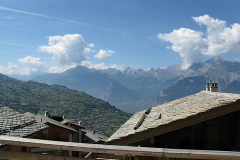 CHALET CHRISTOPH - STANDING & CALM Relax in this warm chalet, ideal for families, in the mountains. Located in Switzerland, in Veysonnaz, this superb chalet can accommodate up to 10 people. TERRACE – VIEW OF THE VALLEY - FIREPLACE - PARKING - BALCONY...