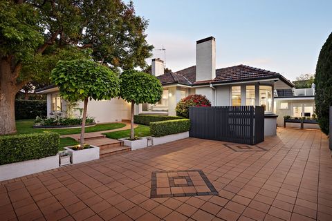 Step into a classically inspired world of light-filled living within this freestanding Art Deco home, where trademark curves and exquisite period details create an exquisite visual experience. Combined with vast family-sized proportions and zoned liv...