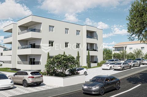 Zadar, Vruljica, two-room apartment NKP 72.03 on the first floor of a residential building with a total of eleven apartments. Apartment S6 consists of two bedrooms, bathroom, open concept kitchen, dining room and living room (22.02 m2), and a terrace...