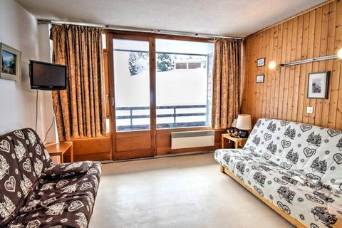 Ruhige Residenz am Fuße des Pleney und in der Nähe des kostenlosen Shuttleservices. Der ESF und die Skilifte sind 300 m entfernt, Ski-in/Ski-out-Abfahrt möglich. Studio im 2. Hochgeschoss mit Aufzug einer Residenz, 300 m vom Zentrum entfernt (Südwest...