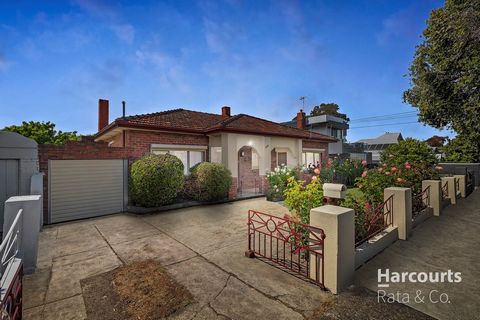 Charming home with timeless appeal Welcome to 214 Victoria Road, Northcote, presenting itself for the first time to the market, this charming family home. Step inside to be greeted with a generously sized sitting room, opening to your formal living a...