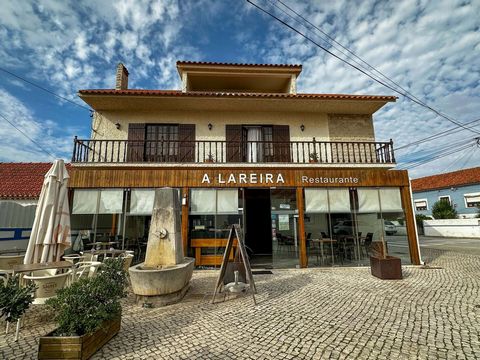 Have you ever thought about being the owner of a restaurant with over 30 years of tradition and a loyal clientele that guarantees business every day? Here's a unique opportunity for you! The A Lareira restaurant, a true icon of Mediterranean and seaf...