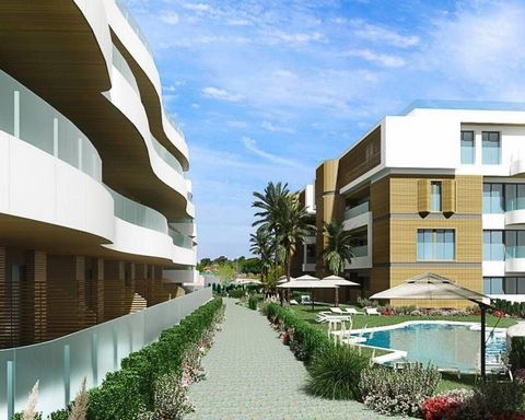 RESIDENCIAL DE OBRA NUEVA EN PLAYA FLAMENCA !!! De un promotor de gran experiencia en la zona, estamos orgullosos de ofrecer este nuevo residencial recién lanzado a la venta a solo 500 m del mar en la popular zona de Playa Flamenca (Orihuela Costa). ...