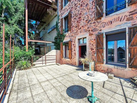 Charmante maison T6 avec Terrasse et Garage - RODEZ