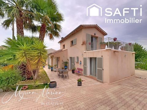 VILLA 8 PIÈCES AVEC DÉPENDANCES ET PISCINE - À 400 M des PLAGES - SAINT AYGULF (83370)
