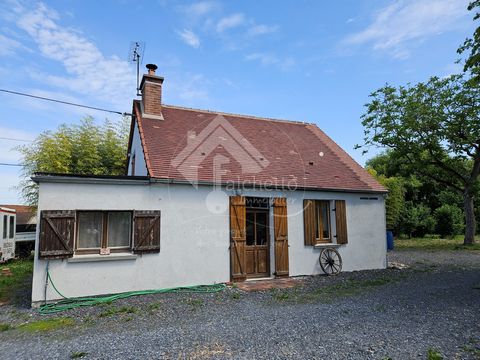 L'agence Falchetto Immobilier vous présente en EXCLUSIVITE cette maison pleine de charme, de plain-pied, nichée au cœur d’un paisible hameau de la commune de Jaligny-sur-Besbre. Implantée sur un généreux terrain de 4445 m2, elle vous offre un cadre b...