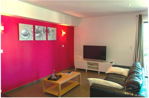 Charmant appartement 92 m²- 4 pièces dans un Mas de caractère