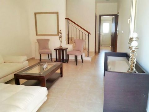 This 2-bedroom Maisonette is in a superb complex consists of three 2-bedroom flats, two 2-bedroom maisonettes and two 3-bedroom maisonettes. Located in a great area in Moni, 5 minute drive from Parklane and the beach, away from the hustle of the city...