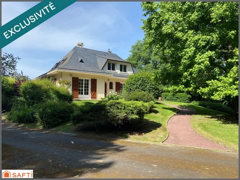 Maison familiale 4 chambres et un bureau, sur parc arboré de 5 800 m² – La Chapelle-sur-Erdre