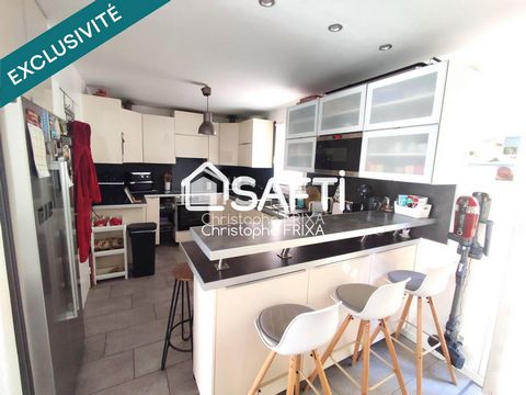 Maison rénovée, au calme avec 4 chambres, possibilité 5, 2 terrasses, garage et parking.