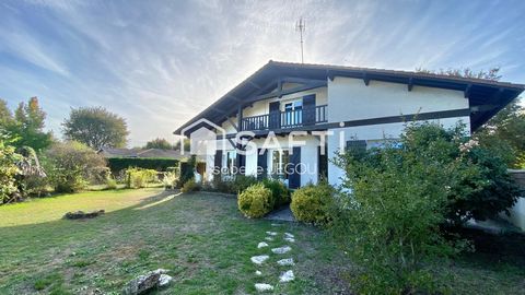Landaise T6 à rénover avec possibilité d'acquérir une senconde parcelle avec 2 grands garages & 1 chalet - Particulier/investisseur