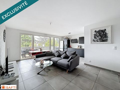 Bel appartement F3 avec balcon et stationnements