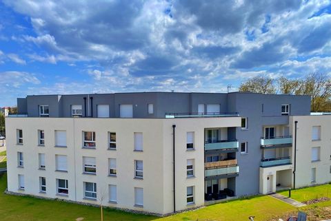 Dpt Haut-Rhin (68), à vendre WITTENHEIM Appartement T2 de 44,24 m² - Balcon - Parkings aériens - Cave