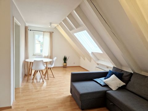 This recently renovated apartment in the heart of the small town of Beutelsbach at the outskirts of Stuttgart offers everything you need. One cozy bedroom with two single beds you can use separately or as a large double bed. Thanks to the balcony doo...
