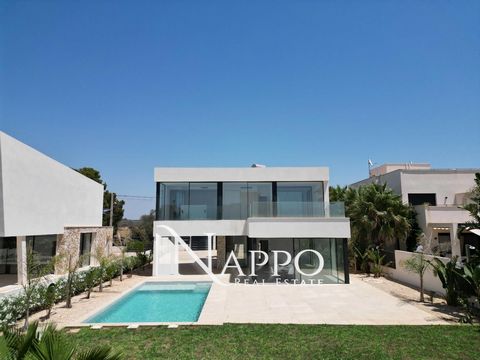 Nappo Real Estate presentsThis impressive brand new detached two-storey villa, with a construction area of 200 m² and a plot of 751 m², offers you the luxury and comfort you have always dreamed of.The property has a magnificent 34 m² private swimming...