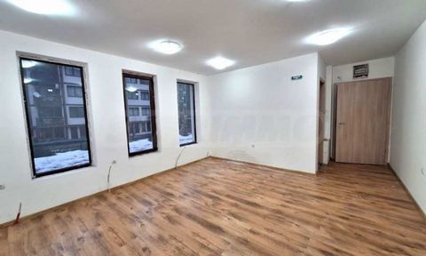 SUPRIMMO Agency: ... We present a spacious and bright office in a new residential building, which was recently completed and has Act 16. The building is located near the City Park and a 7-minute walk from the center of Bansko. There is an elevator in...