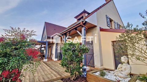 Maison individuelle 215 m2, 4/5 chambres, 1216 m2 de terrain...