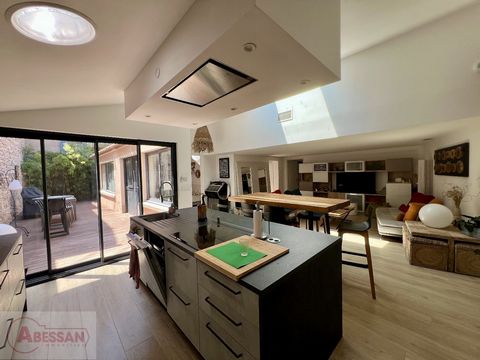 Maison de Ville - Appartement 5 pièces 156m2 Nimes centre