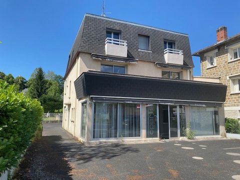 Maison Centre de Brive /Hopital 285m2 5 chambres Parking Professionnel