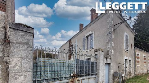 A19511BDE41 - 12 minutes from Blois and 5 minutes from Chambord park, come and discover this old farmhouse to renovate In a small village close to the town of MER with all shops and sporting and commercial activities, train station linking Beaugency,...