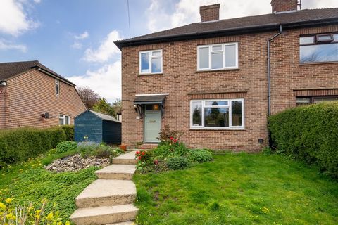 The property has been the subject to extensive upgrading by the current owners, who are reluctantly selling due to job relocation. The property has recently been fitted with quality double glazing UPVC windows throughout, the spacious entrance hall h...