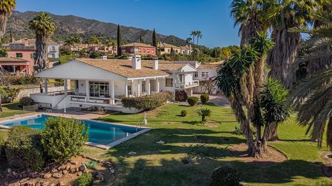 Nestled within a serene and picturesque residential area above Marbella center, El Mirador stands as a truly enchanting property that offers a magnificent backdrop of the majestic La Concha mountain. This captivating estate presents an exceptional in...