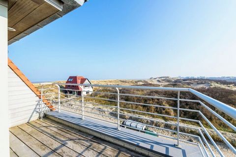 Beautiful 4 bedroom apartment in the dunes of Koksijde. Access to the communal roof terrace, Wifi, parking, non-smokers, no pets allowed. Very spacious living room with sea view, open equipped modern kitchen, 2 bathrooms (one with shower and one with...